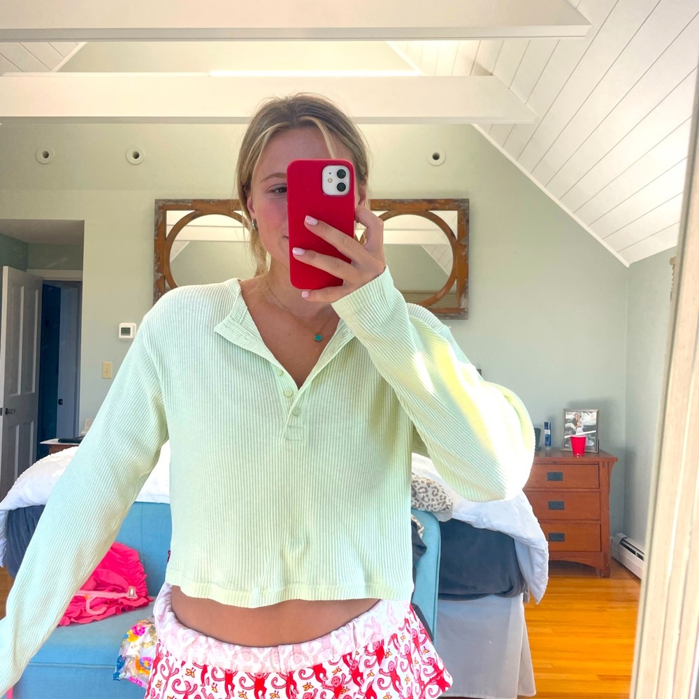 Levi’s Cropped Sweater